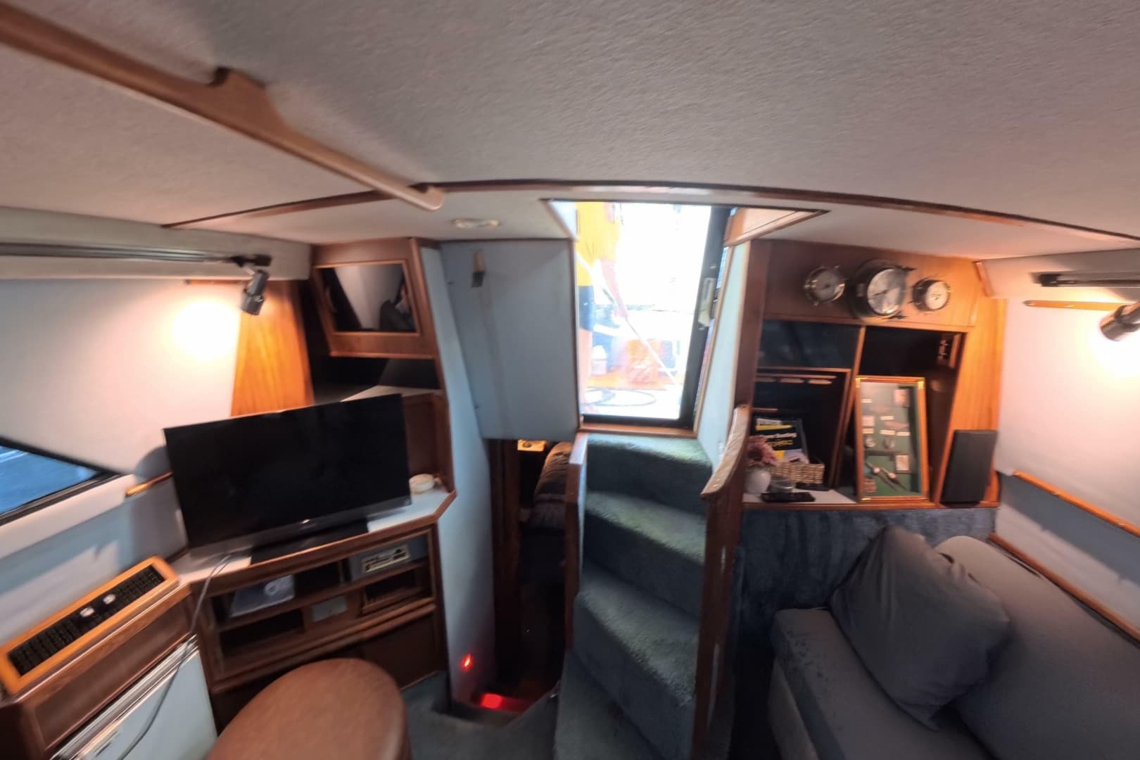 1988 Sea Ray 415 Aft Cabin