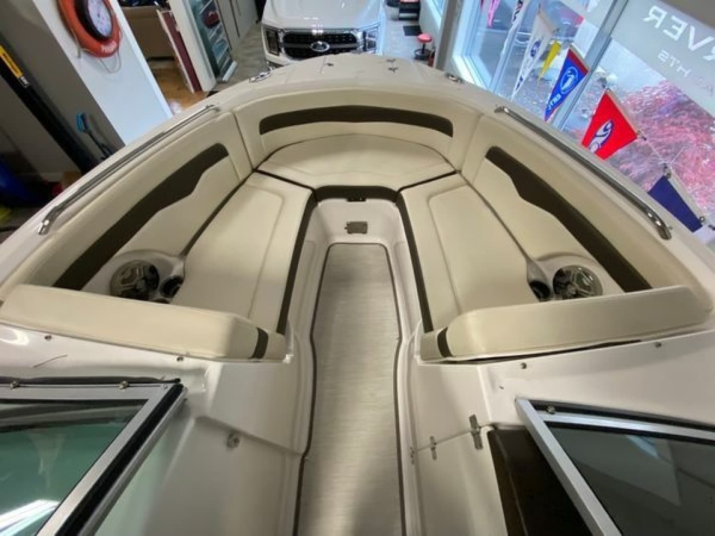 2020 Chaparral 24 SSI