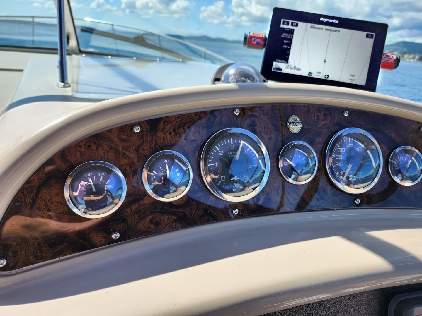 1999 Sea Ray 270 DA Sundancer