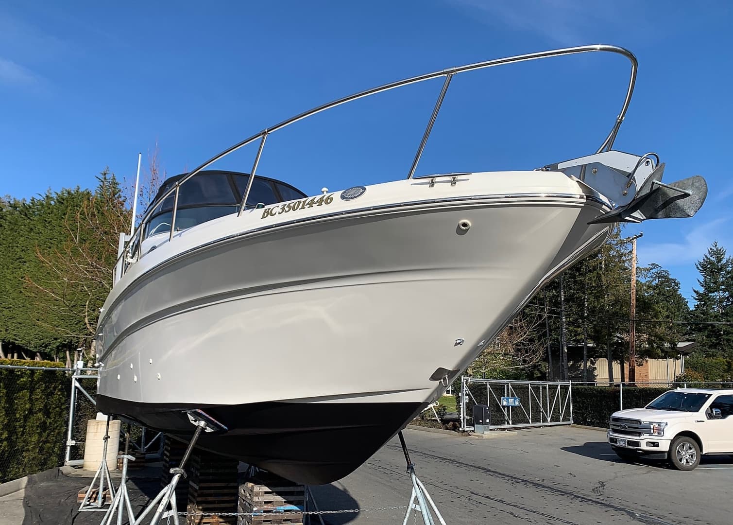 1999 Sea Ray 270 DA Sundancer