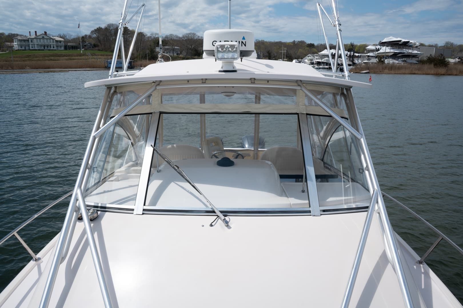 2009 Grady-White Express 330