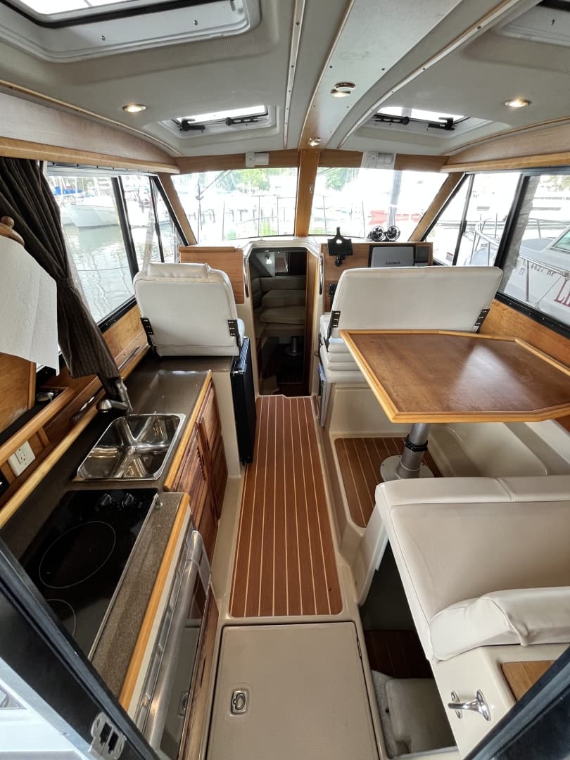 2012 Cutwater 28