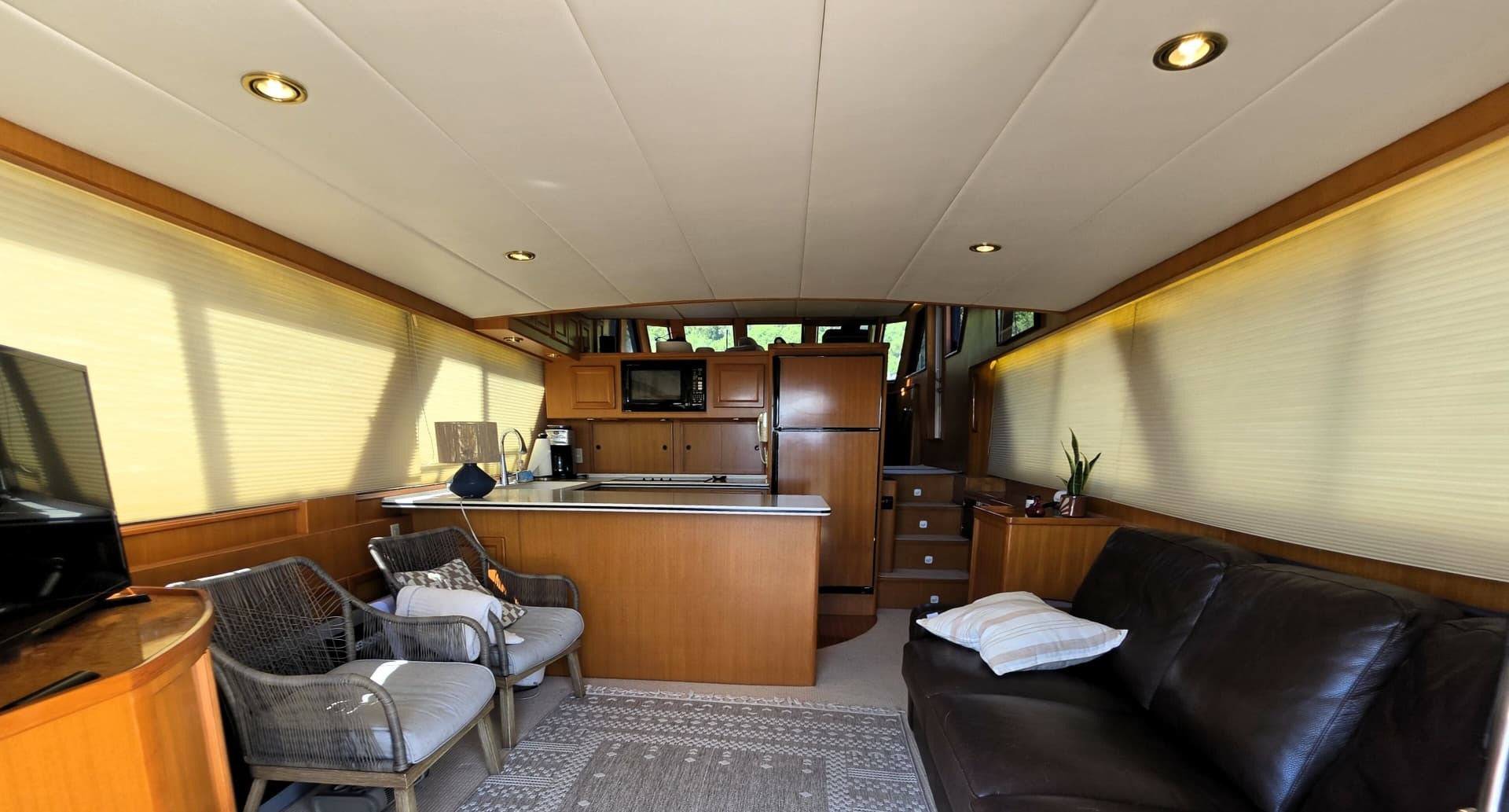 2000 Symbol 50 Pilothouse