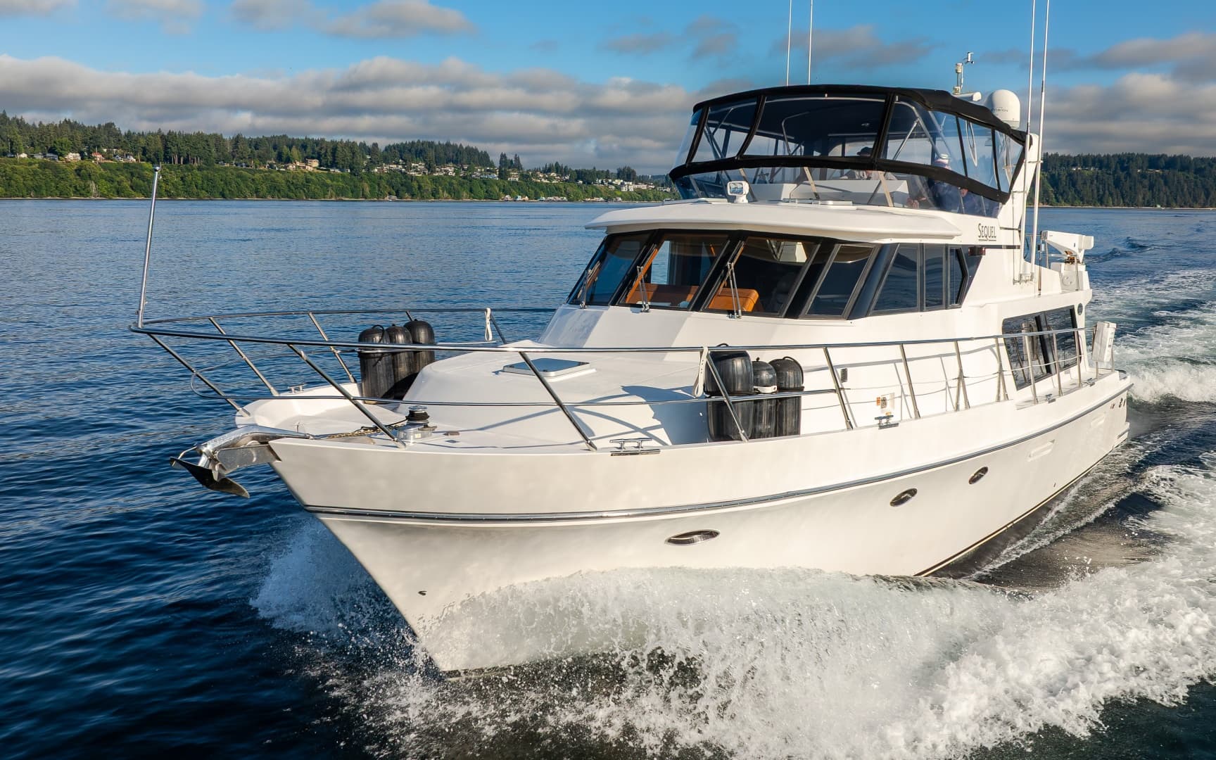 2000 Symbol 50 Pilothouse