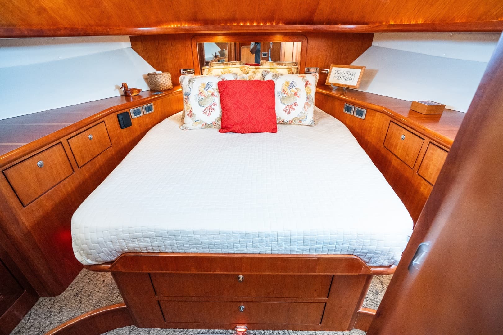 2003 Symbol 56 Raised Pilothouse