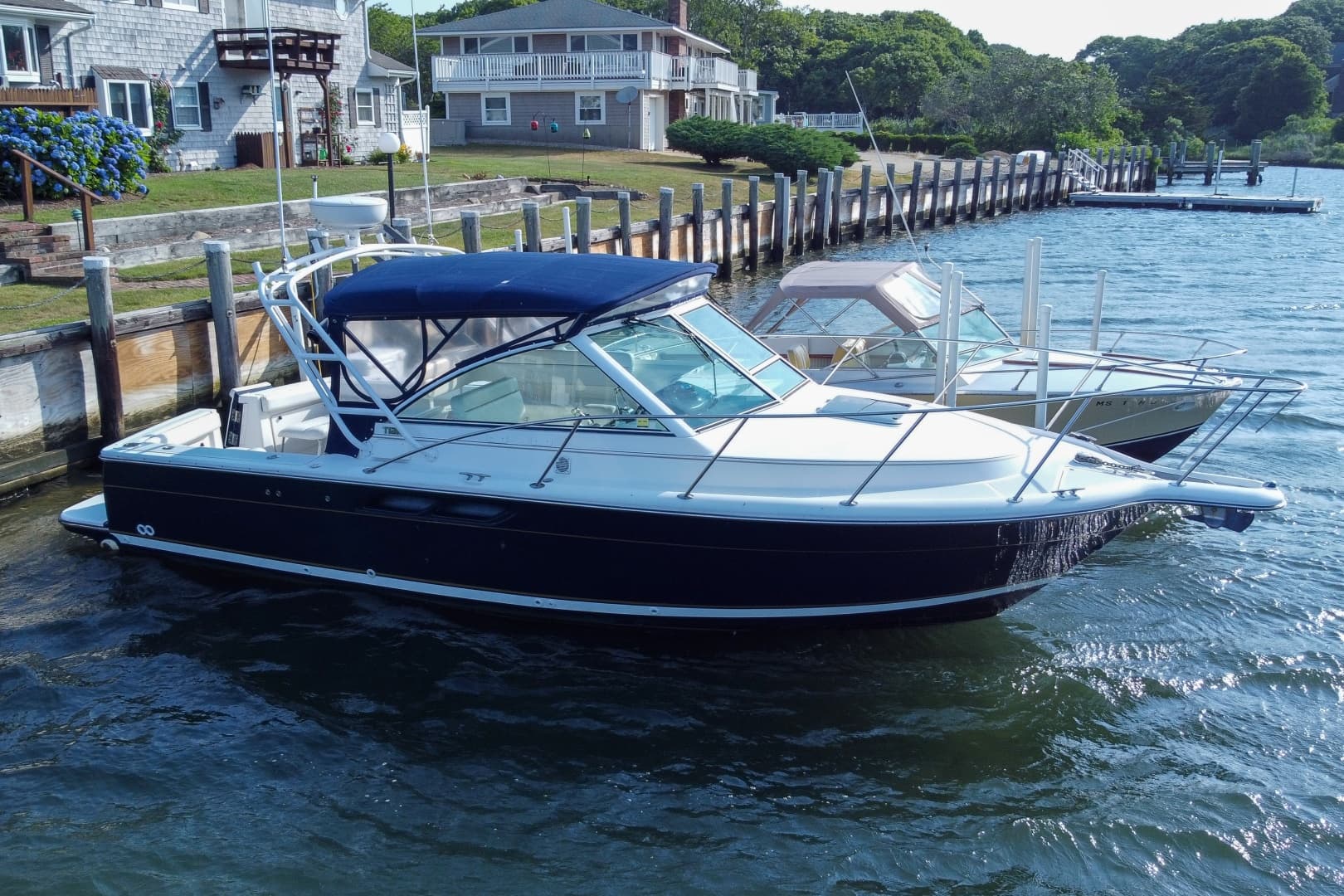 2001 Tiara Yachts 