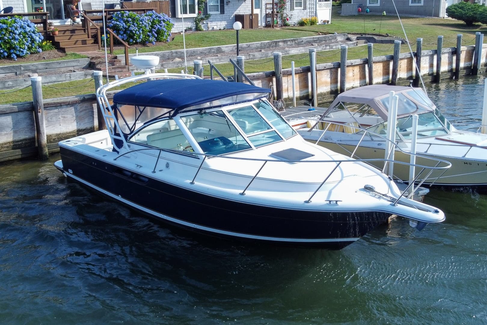 2001 Tiara Yachts 