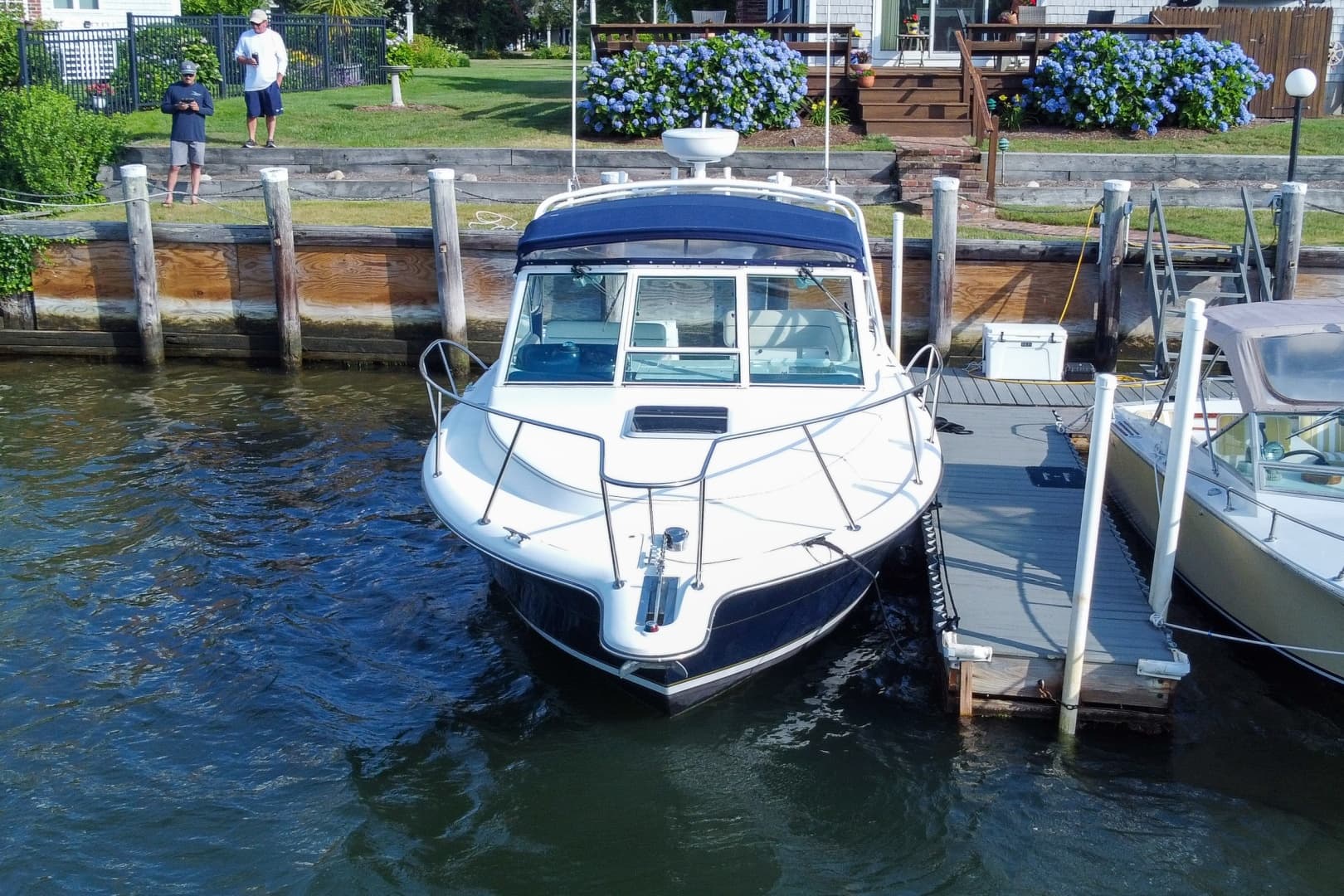 2001 Tiara Yachts 