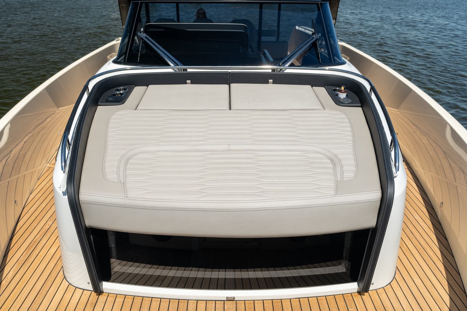 2026 Cranchi A46