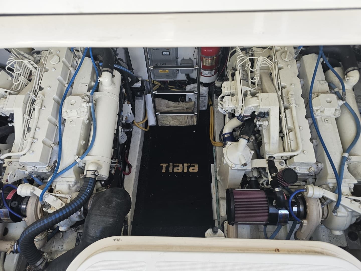 2003 Tiara Yachts 3800 Open