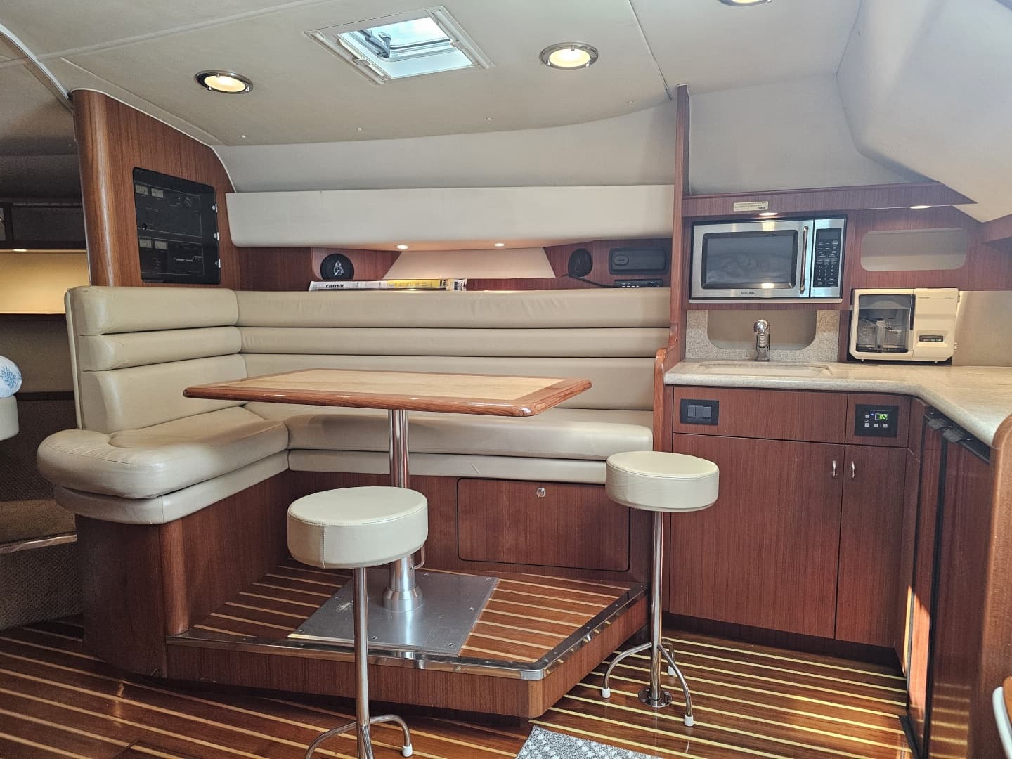 2003 Tiara Yachts 3800 Open
