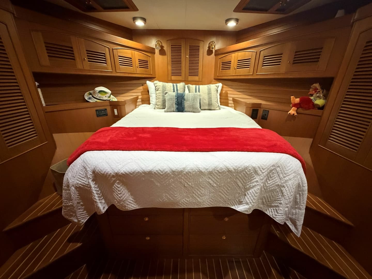 2007 Marlow Explorer 53C