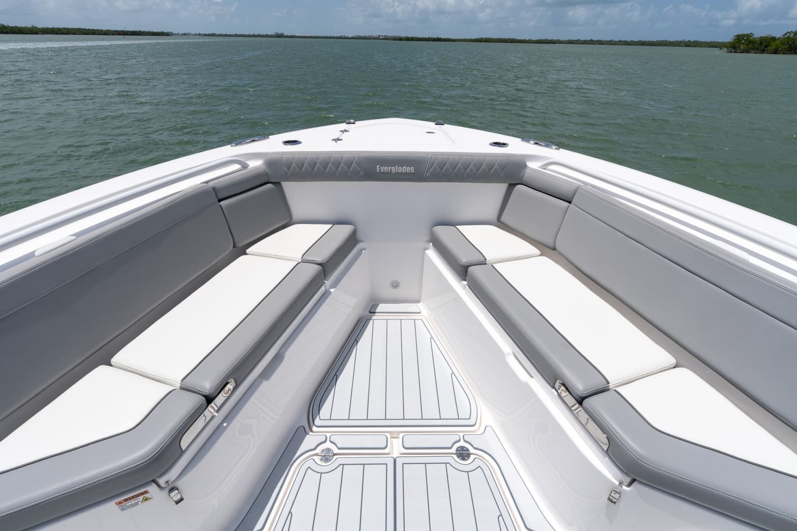 2023 Everglades 395 Center Console