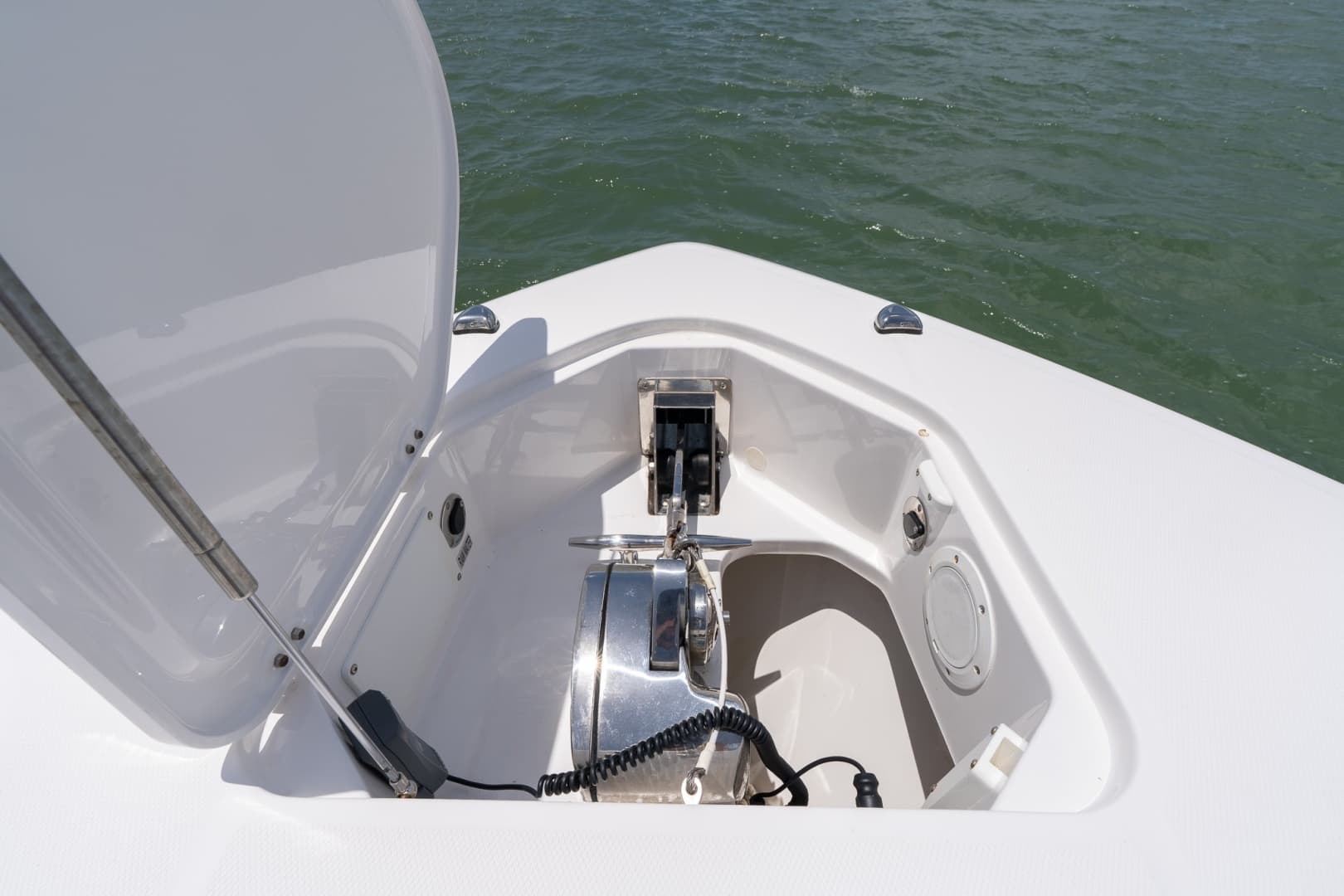 2023 Everglades 395 Center Console