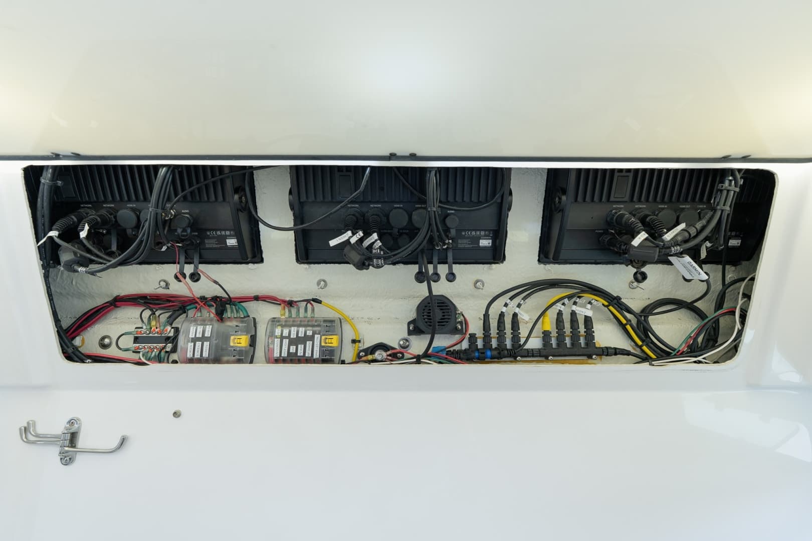 2023 Everglades 395 Center Console