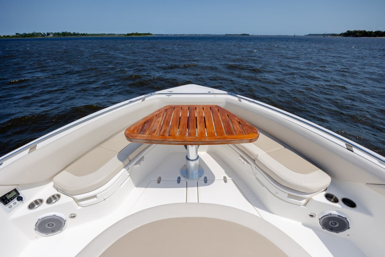 2017 Boston Whaler 420 Outrage