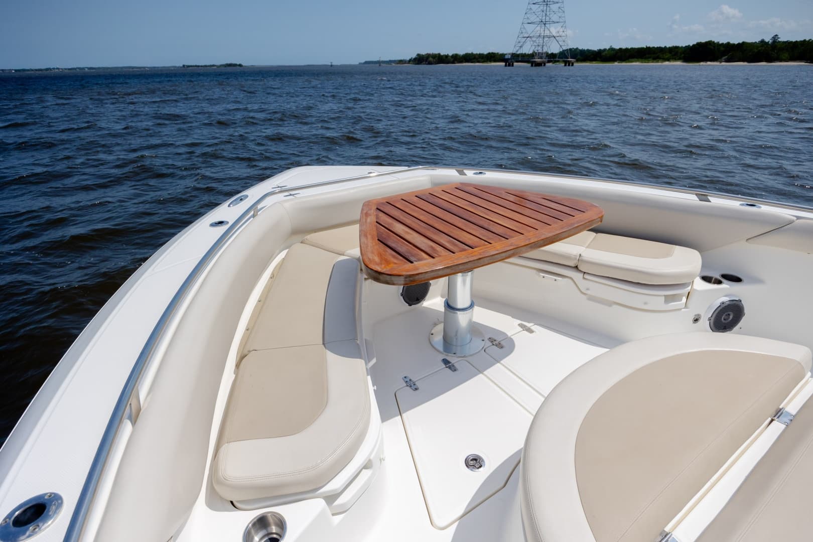 2017 Boston Whaler 420 Outrage