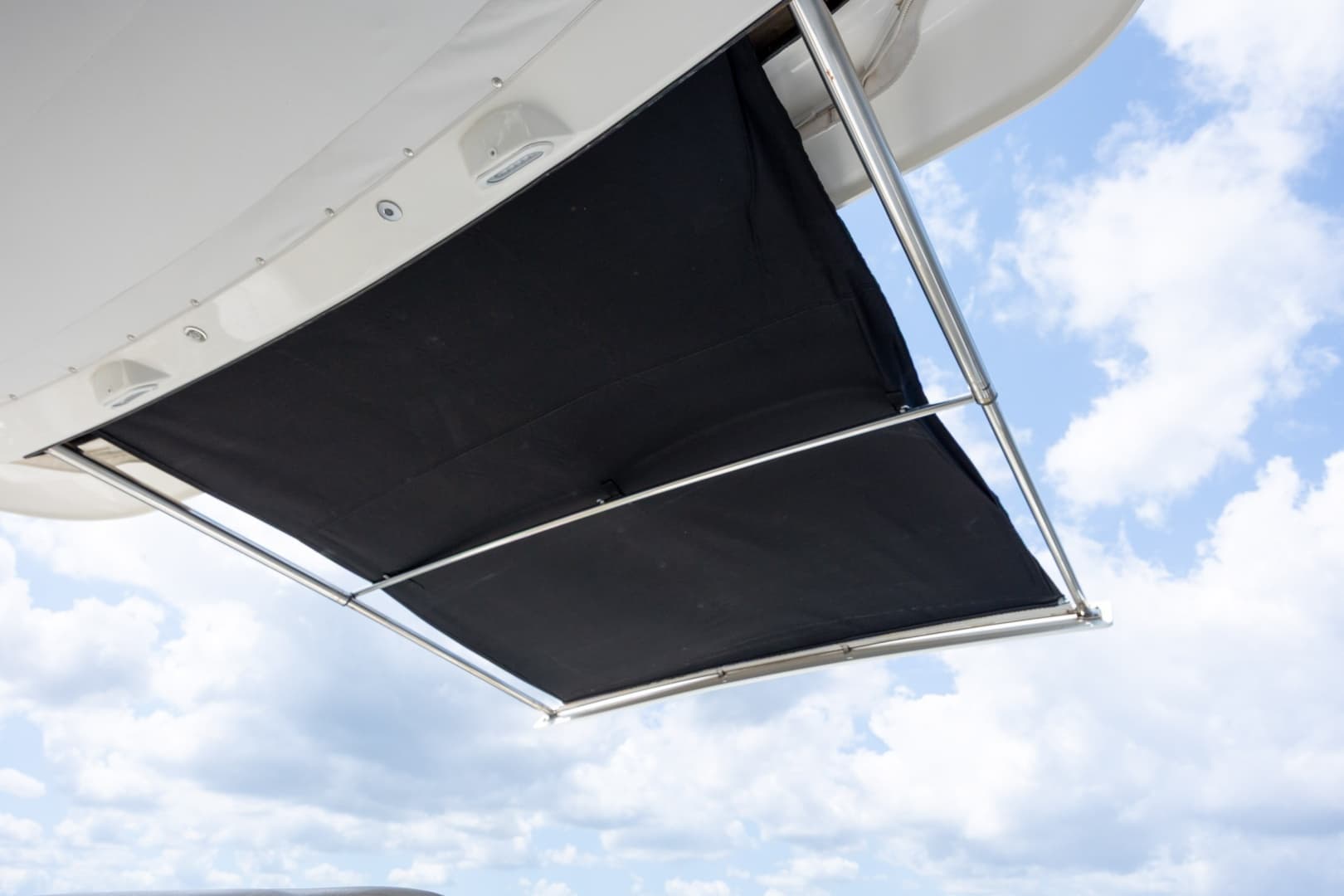 2017 Boston Whaler 420 Outrage