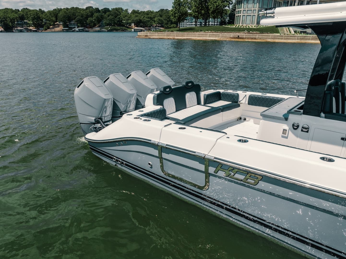 2024 HCB 42 Lujo