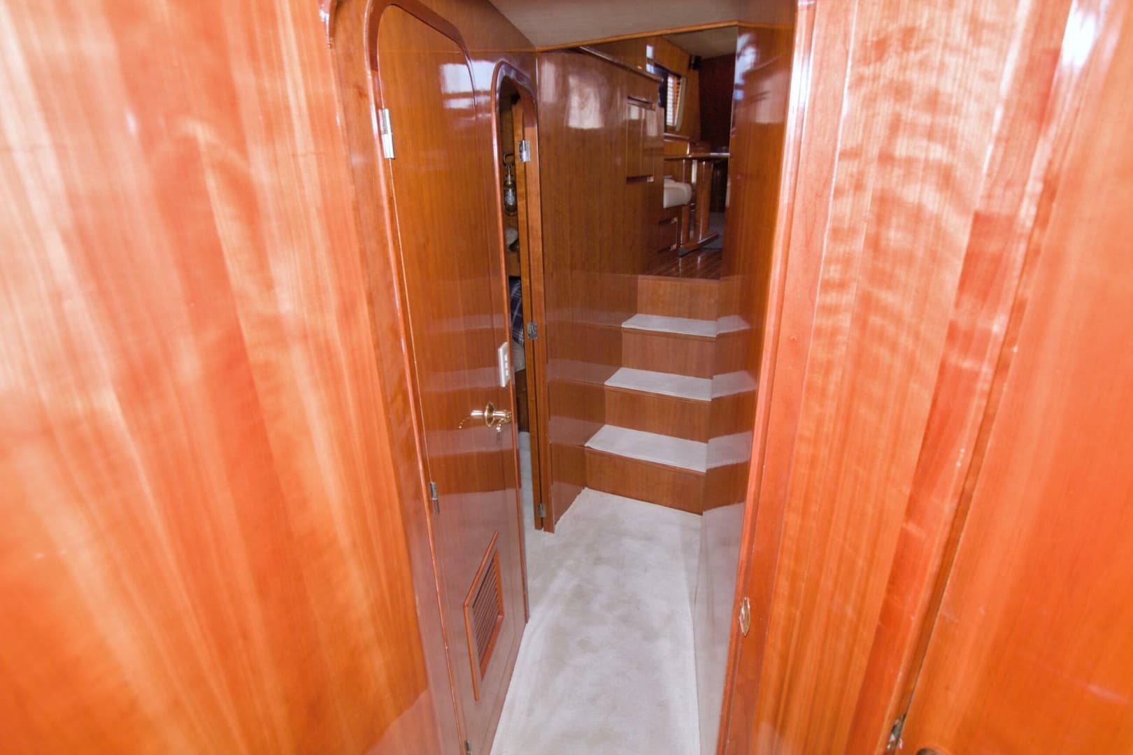2000 Novatec 60 Islander