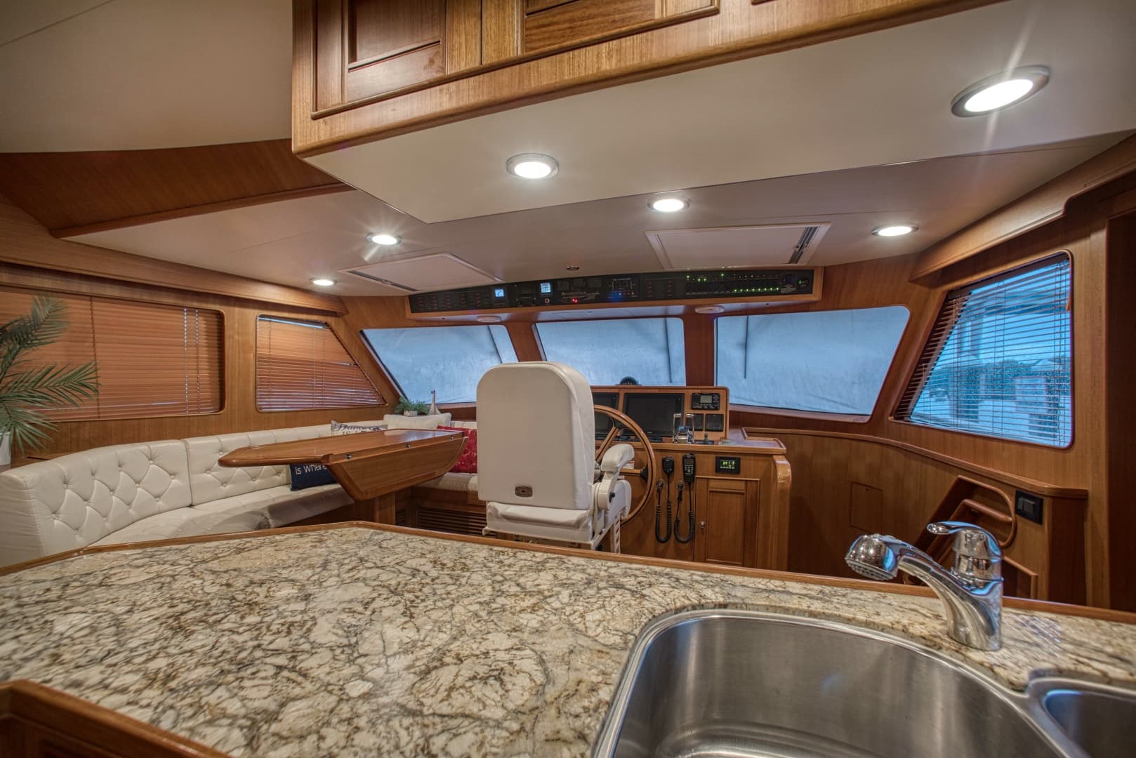 2016 Marlow Explorer 58E
