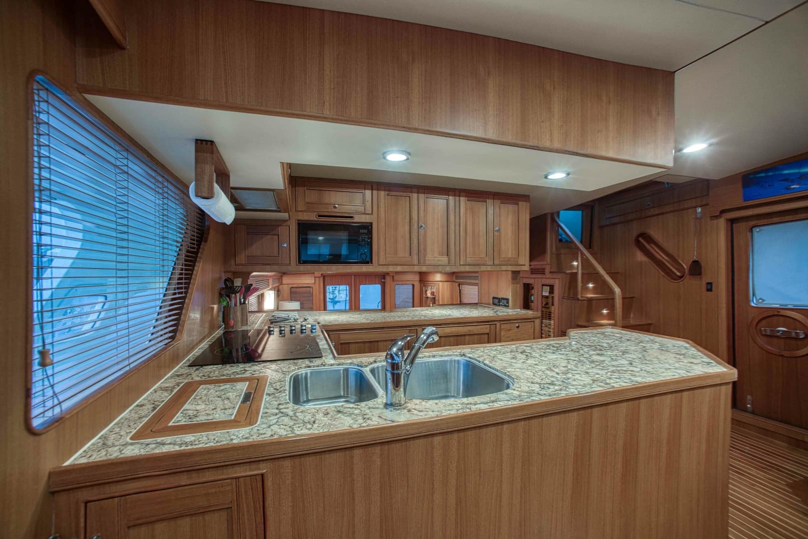 2016 Marlow Explorer 58E
