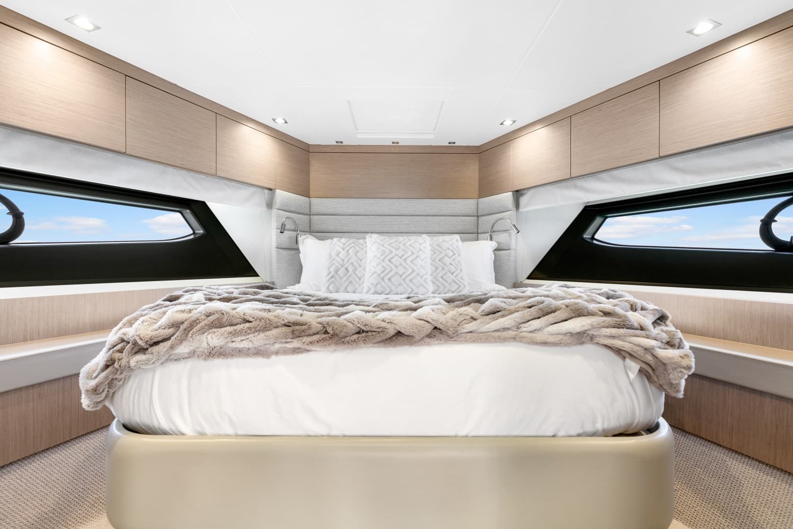 2020 Sunseeker 66 Manhattan