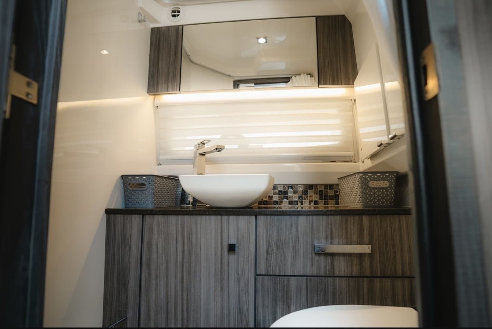 2021 Sea Ray SLX 400 Outboard