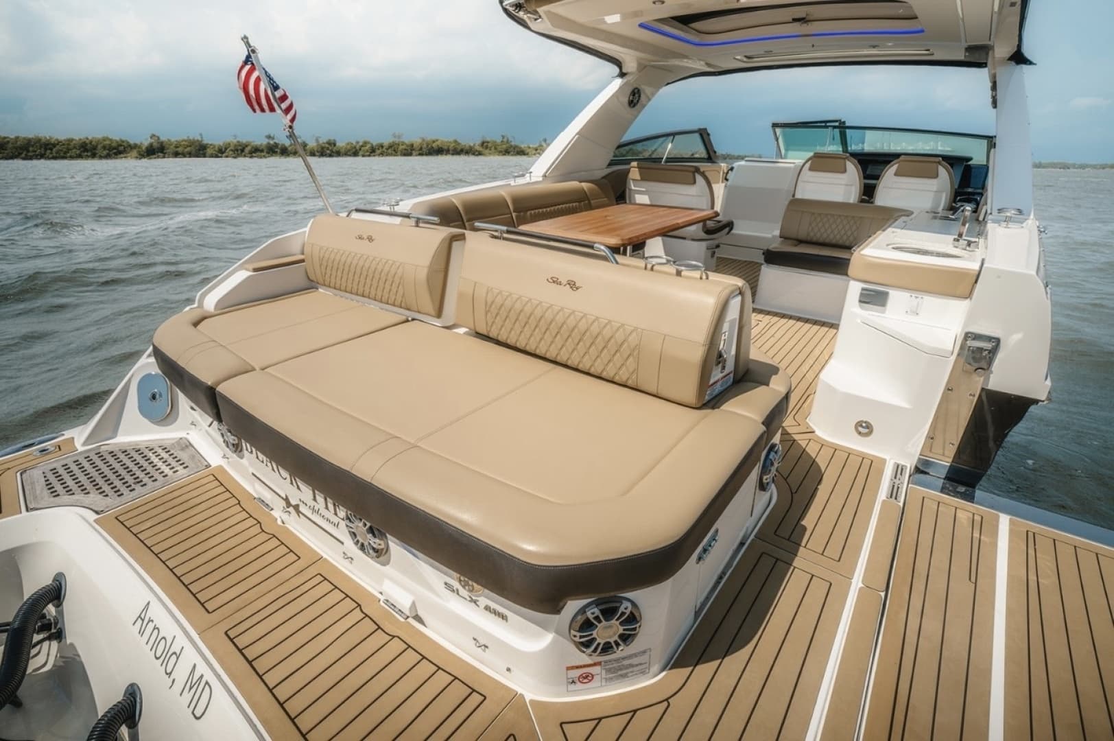 2021 Sea Ray SLX 400 Outboard
