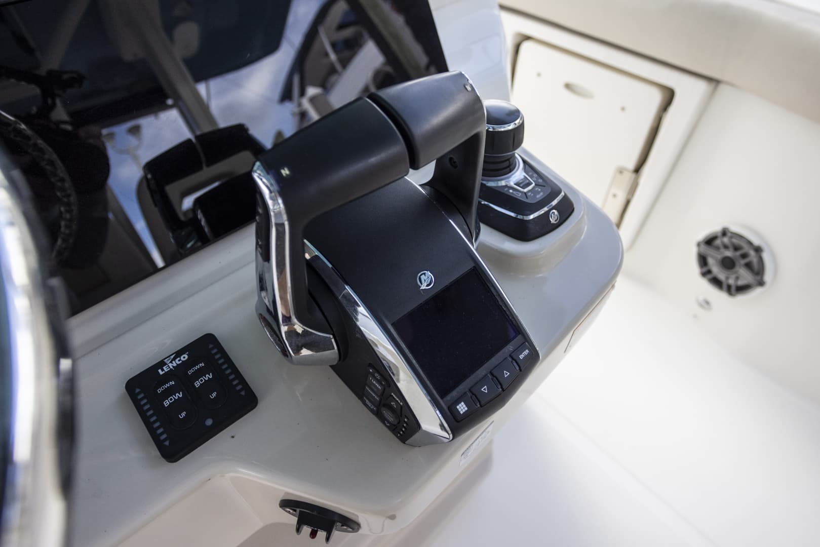 2023 Boston Whaler 360 Outrage