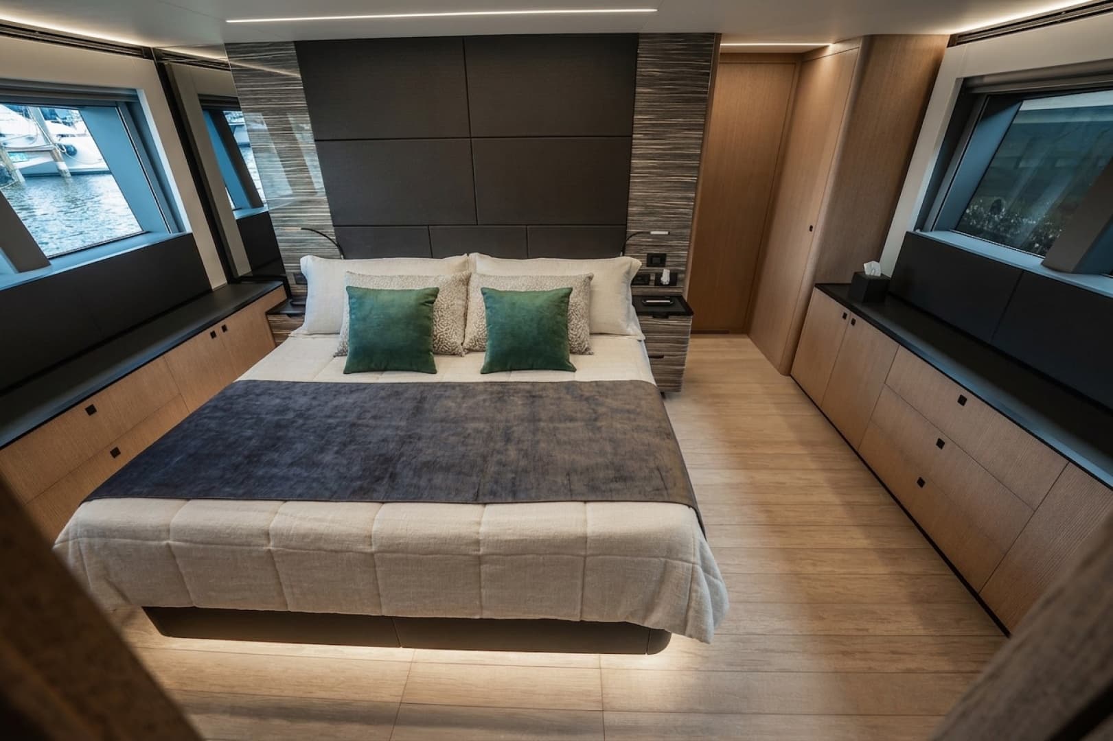 2024 Astondoa 66 Flybridge