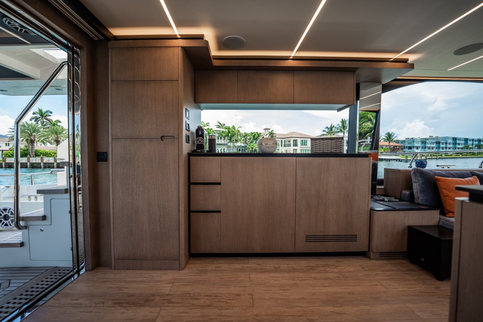 2024 Astondoa 66 Flybridge