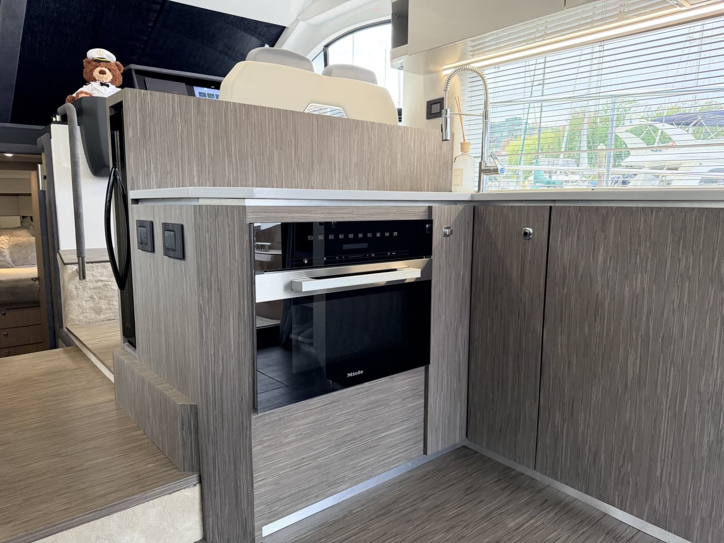 2025 Sessa F47