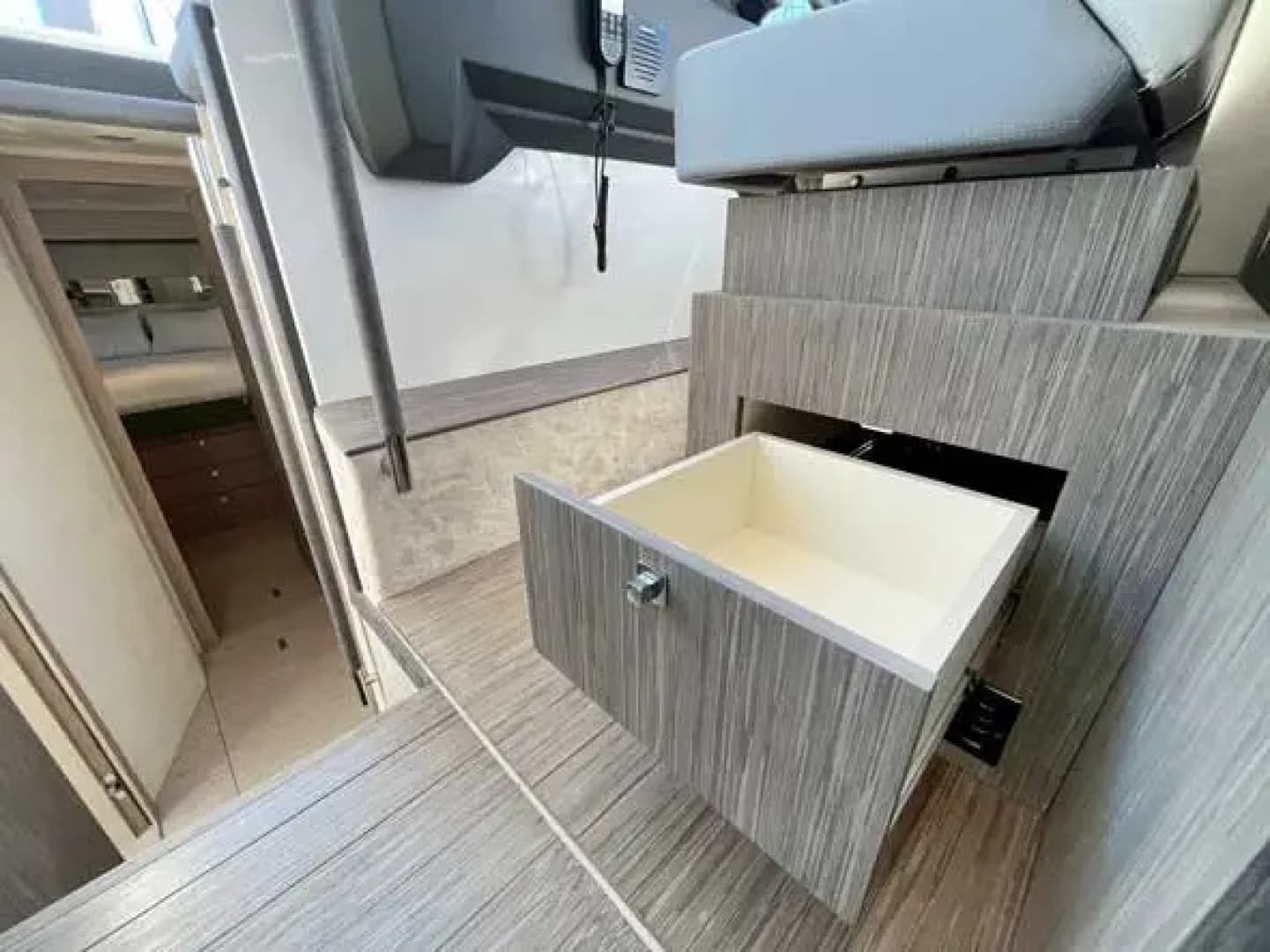2025 Sessa F47