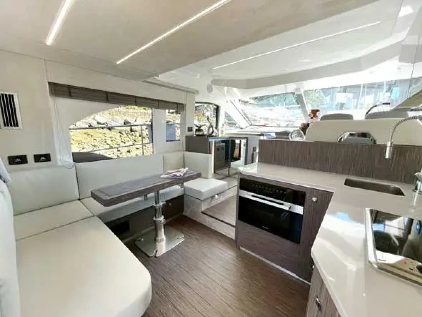 2025 Sessa F47