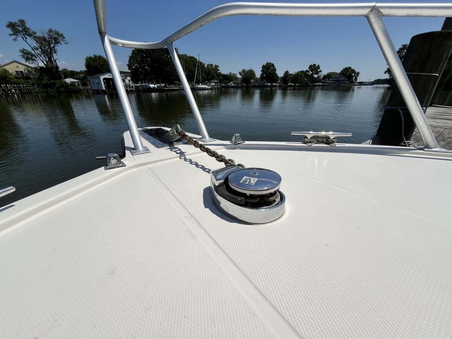 2003 Albemarle 280 Express Fisherman