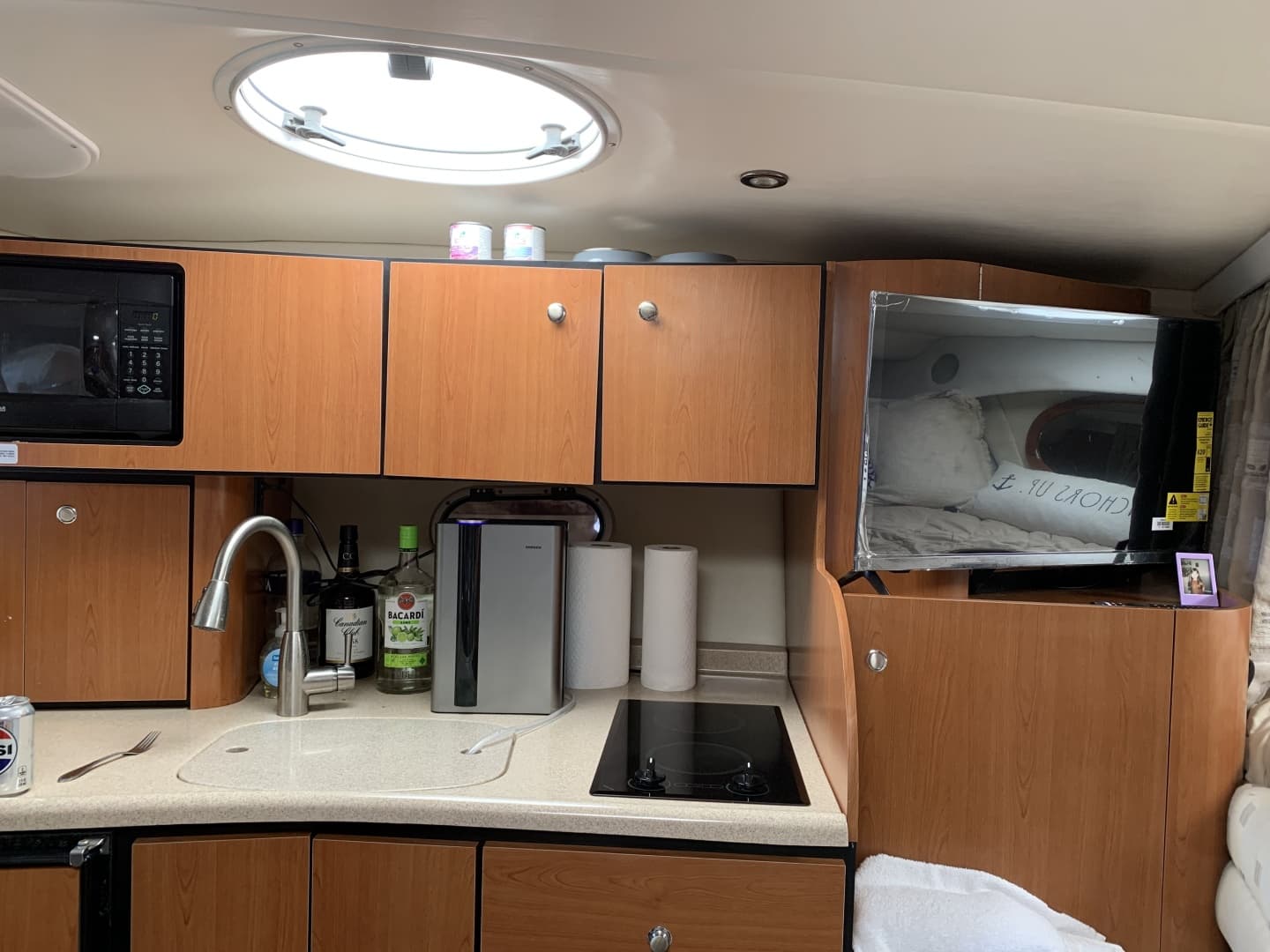 2003 Four Winns 328 Vista