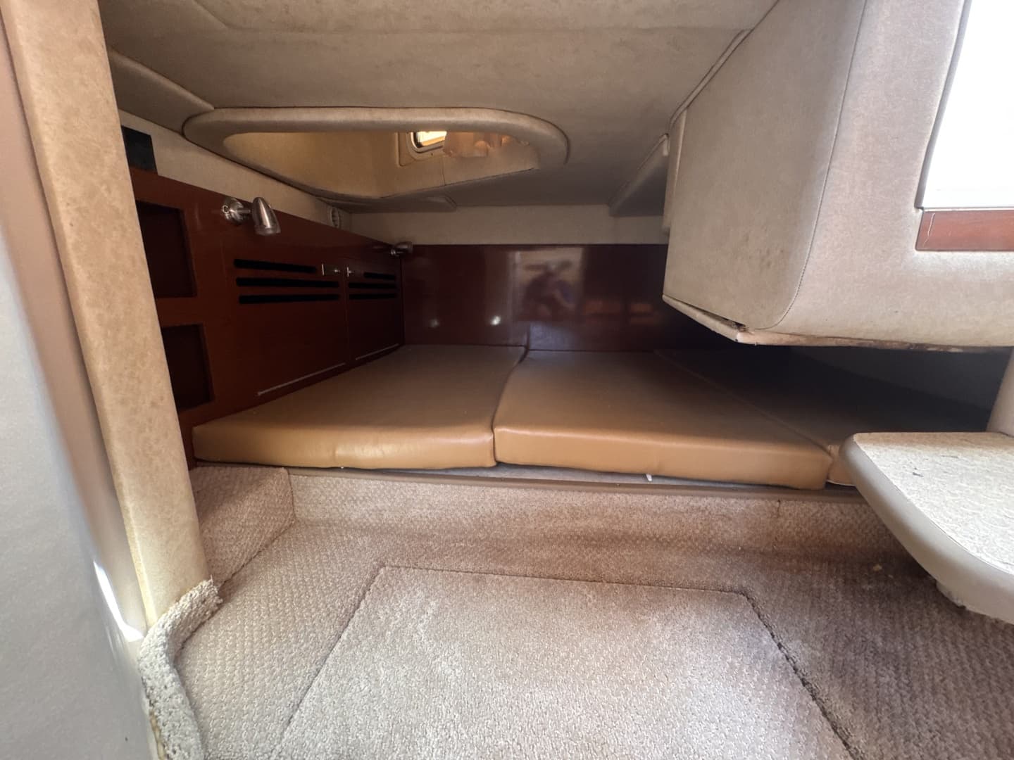 2009 Sea Ray 270 Sundancer