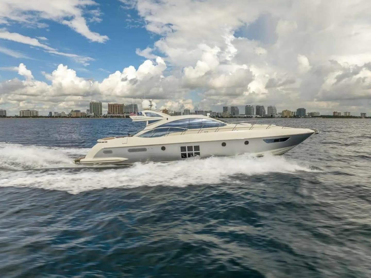 2008 Azimut 62S