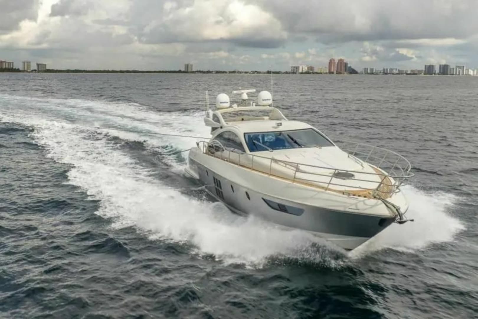 2008 Azimut 62S