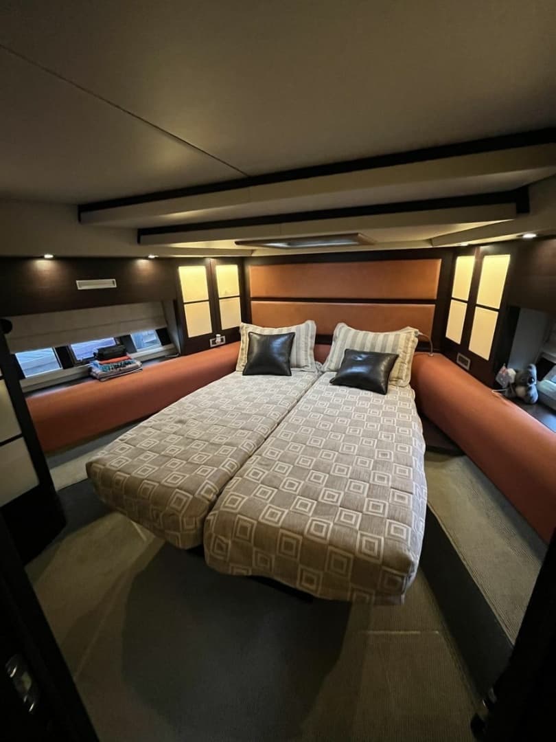 2008 Azimut 62S