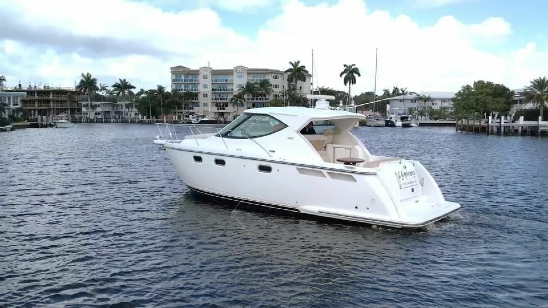 2008 Tiara Yachts 3500 Sovran