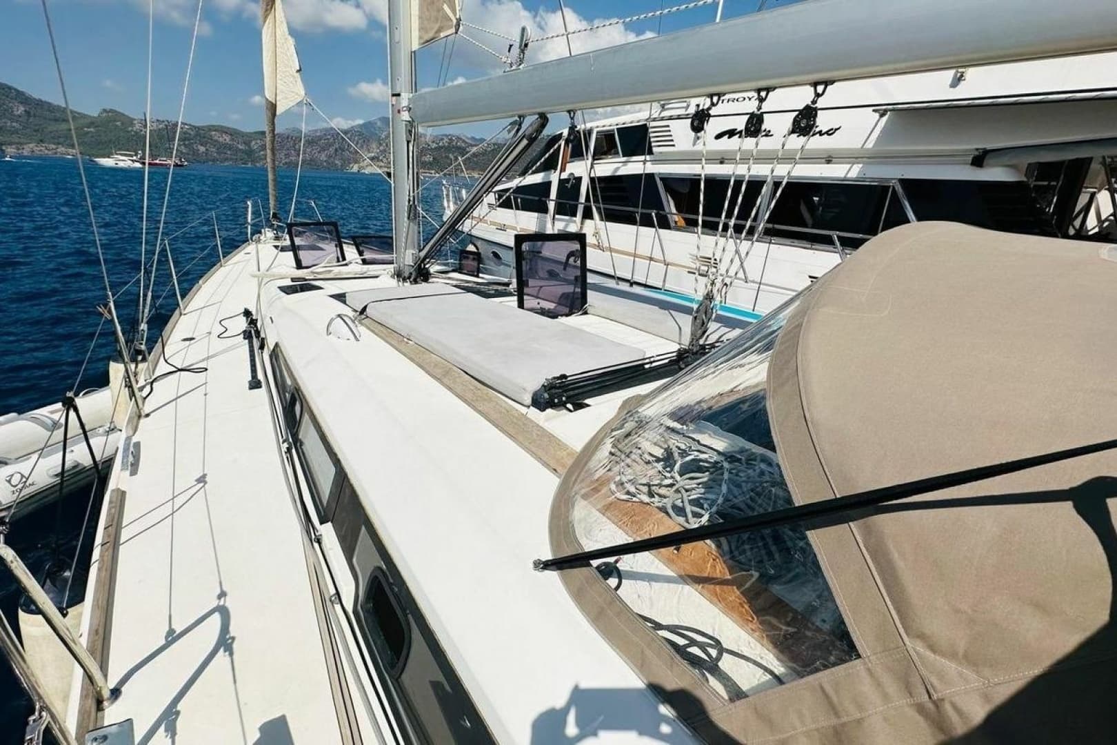 2019 Dufour 460 Grand Large