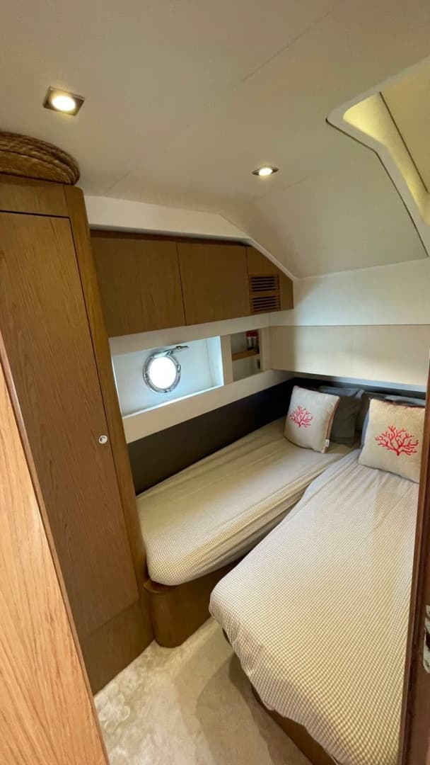 2015 Beneteau Gran Turismo 49
