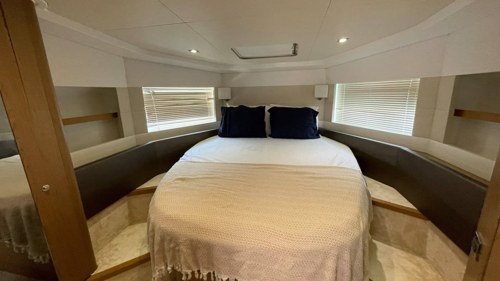 2015 Beneteau Gran Turismo 49