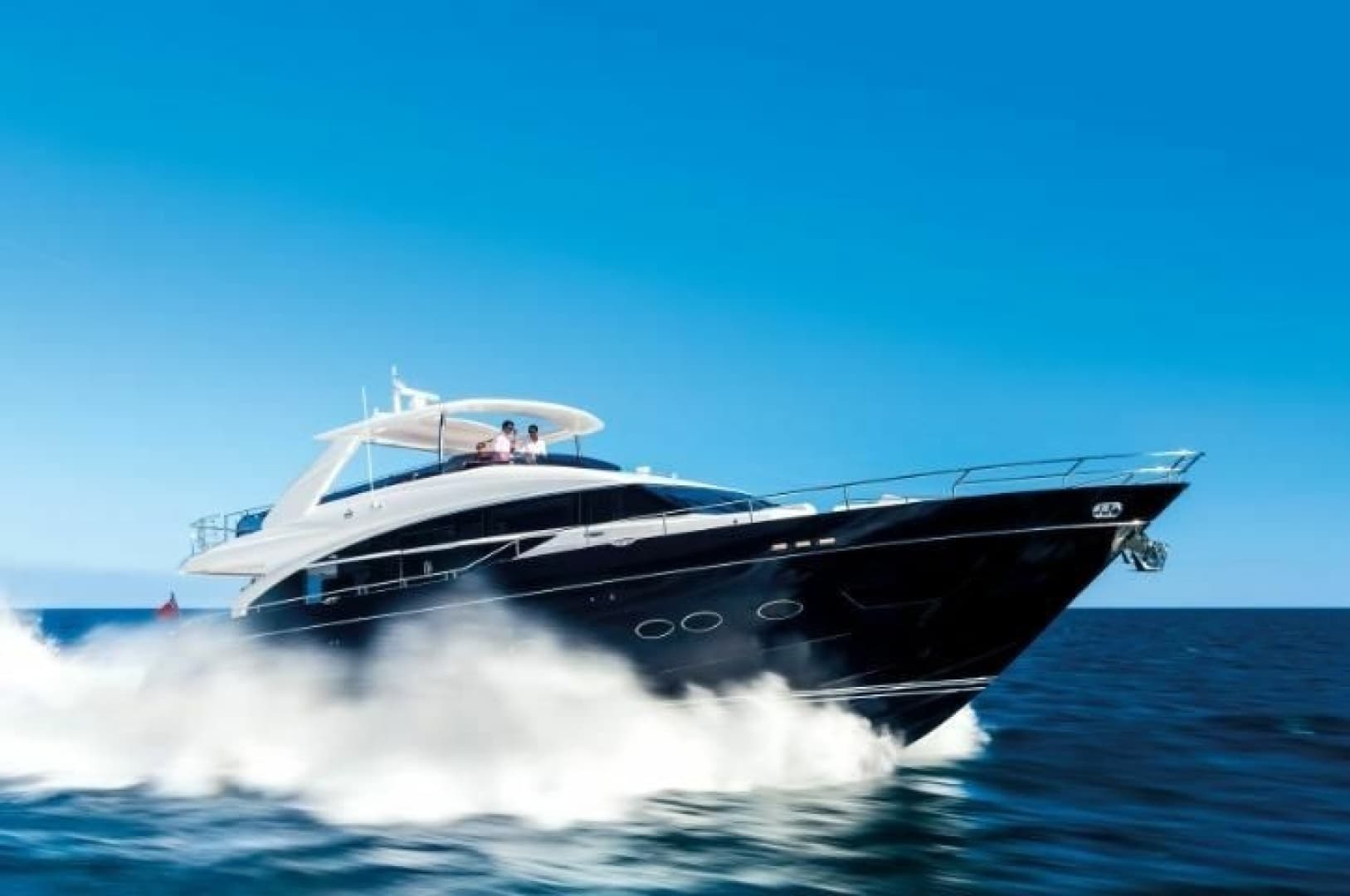 2015 Princess 88 Flybridge Motor Yacht