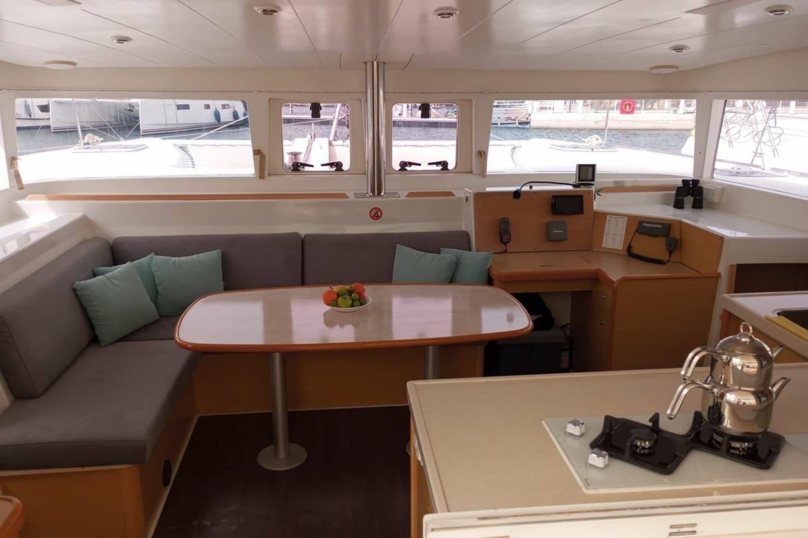 2010 Lagoon 400 S2