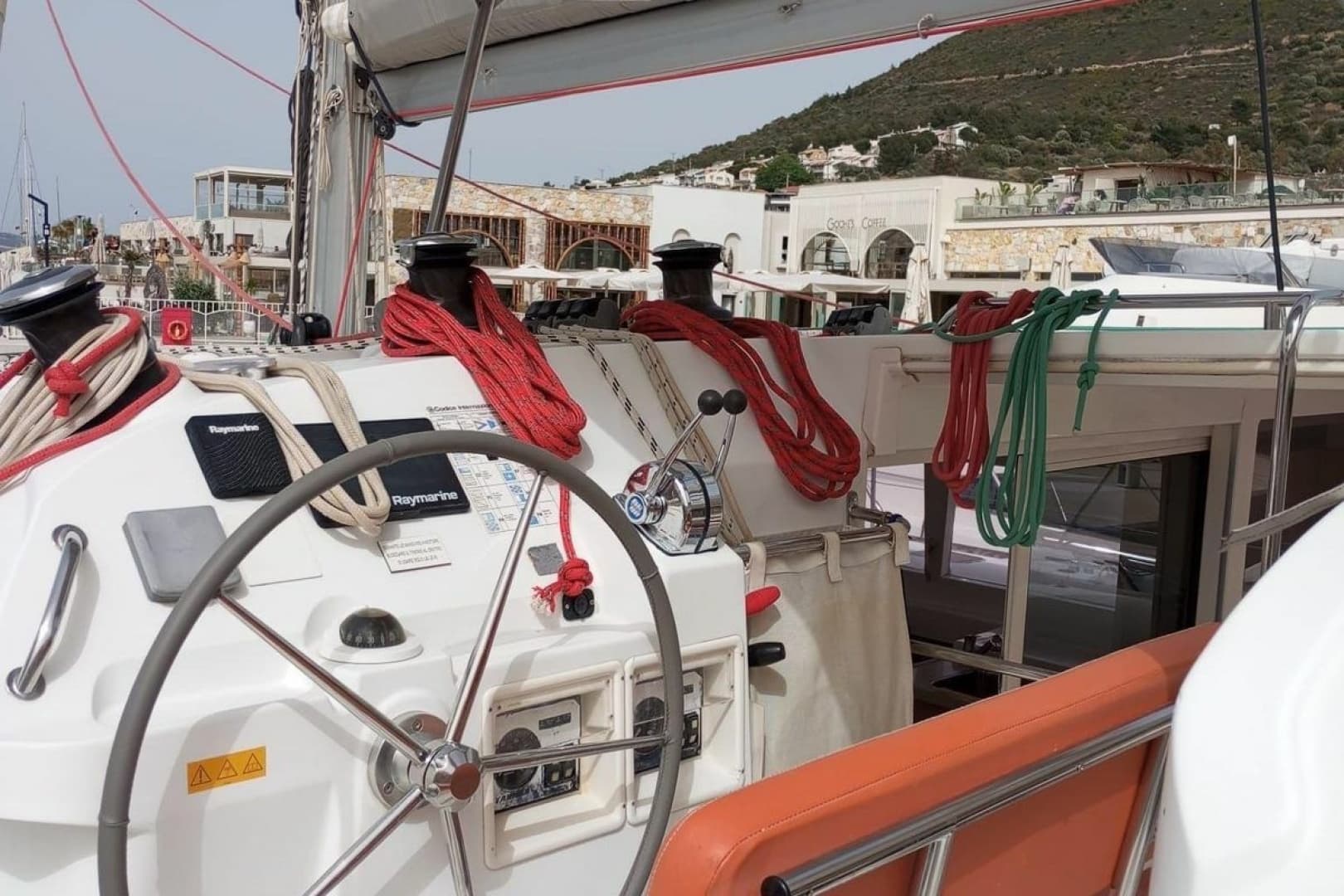 2010 Lagoon 400 S2