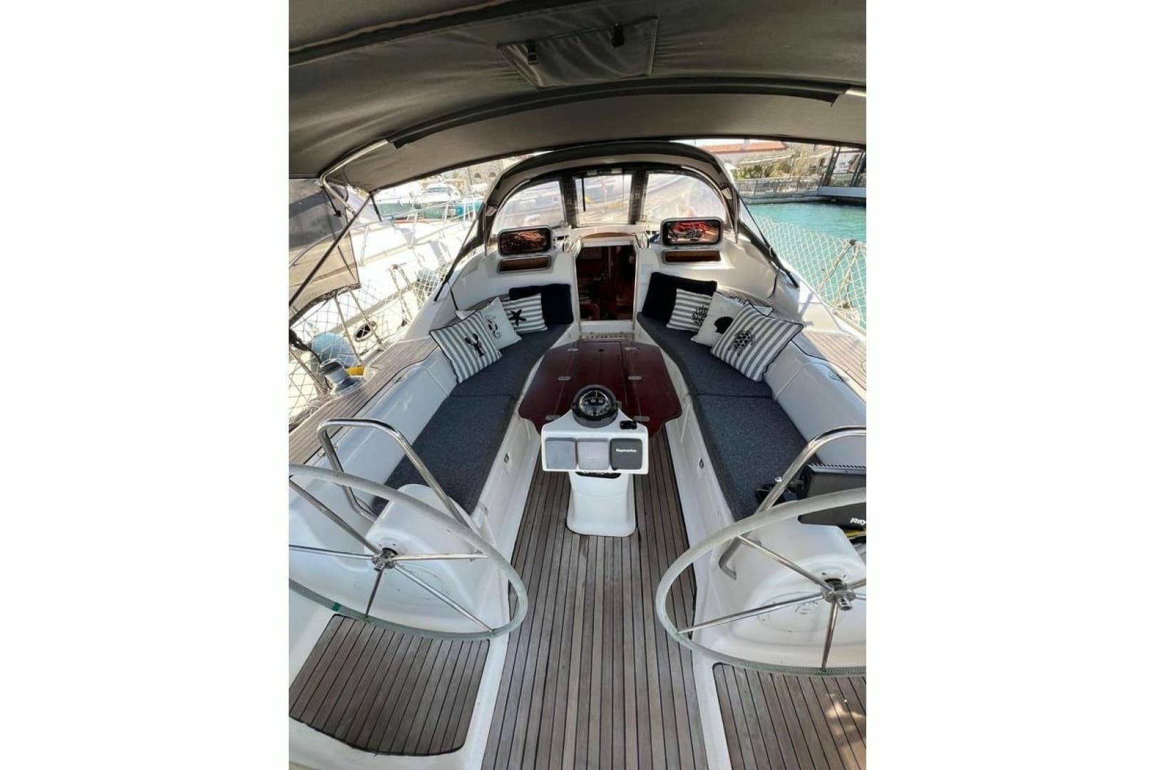2007 Bavaria Vision 44