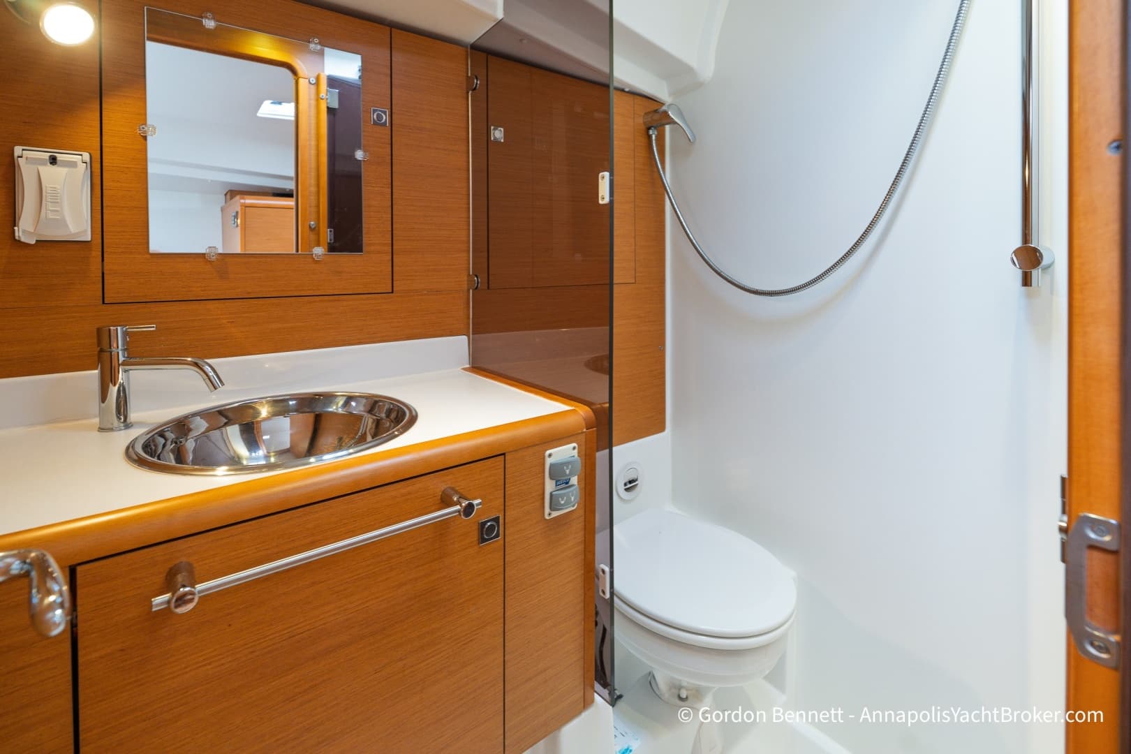 2015 Jeanneau Sun Odyssey 439